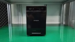 netgear-rn10400-nas-front