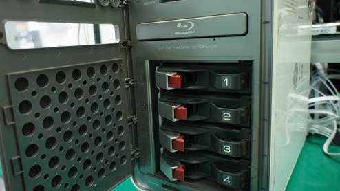 COMMAX