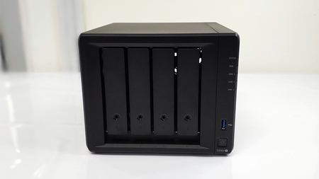 Synology