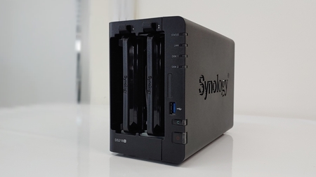 Synology